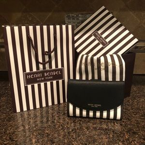 Henri Bendel Centennial Med Wallwt
